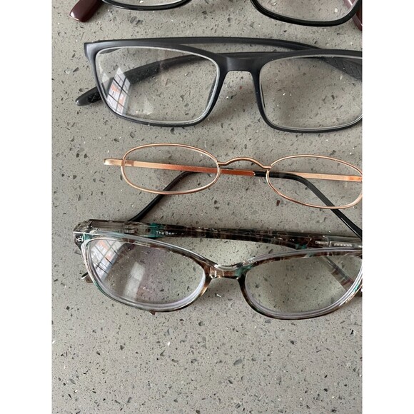 Lot of 18 pcs – Assorted Colors and Styles, Brands Eyeglass Frames Only - Picture 6 of 16